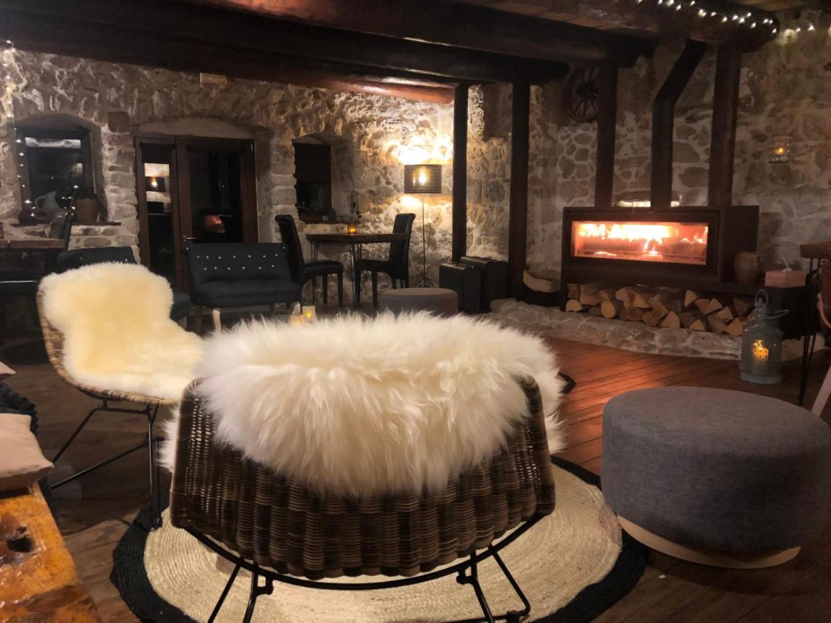 Bed and Breakfast Chapamama Aillon-le-Vieux Esterno foto